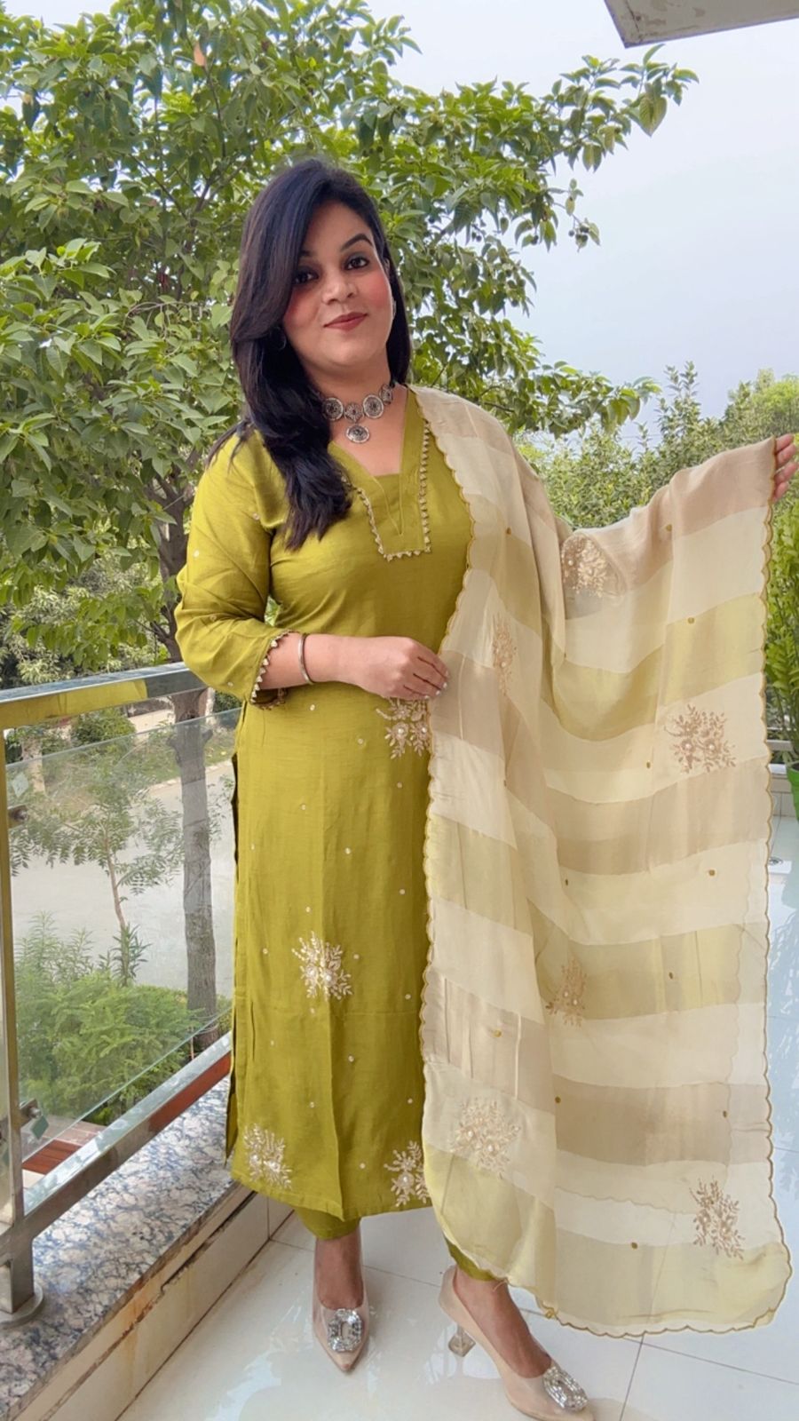 Chic Olive Green Kurta Set with Gold Embroidery