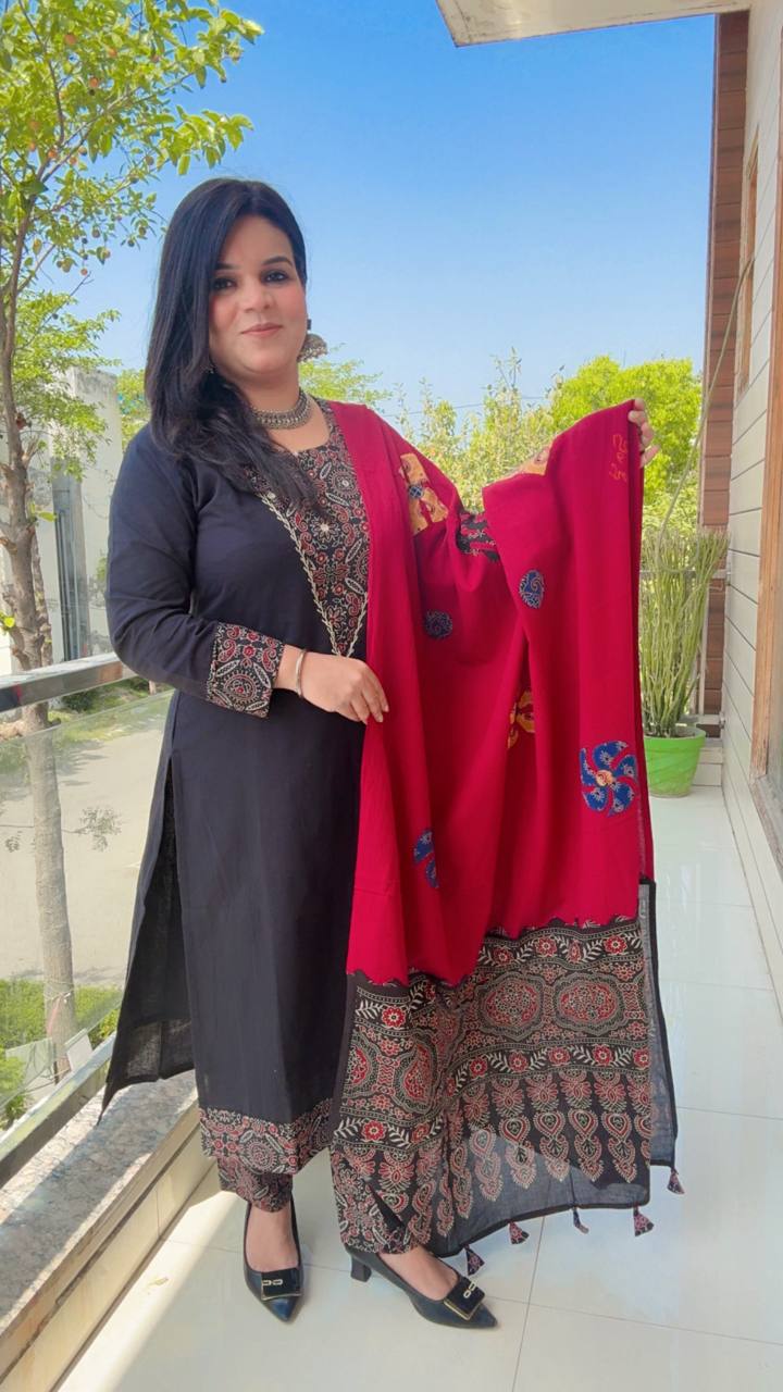 Black Cotton Printed Suit With Red Dupatta