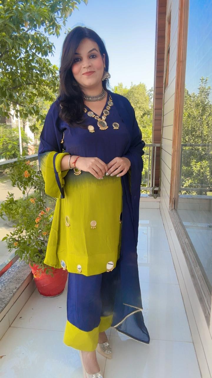 yellow and blue mirror suit