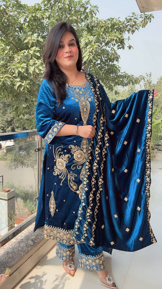 CRUSH VELVET TEAL BLUE