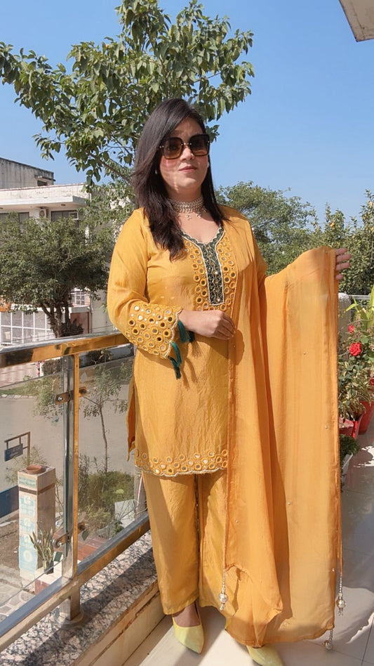 Perfect for the bright, sun-kissed yellow color