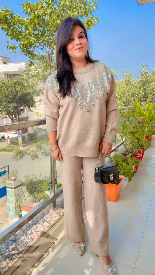 BEIGE TRENDY CORD-SET