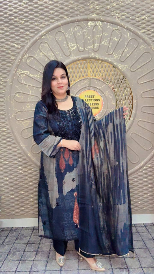 Navy Blue Embroidered Kurta Set