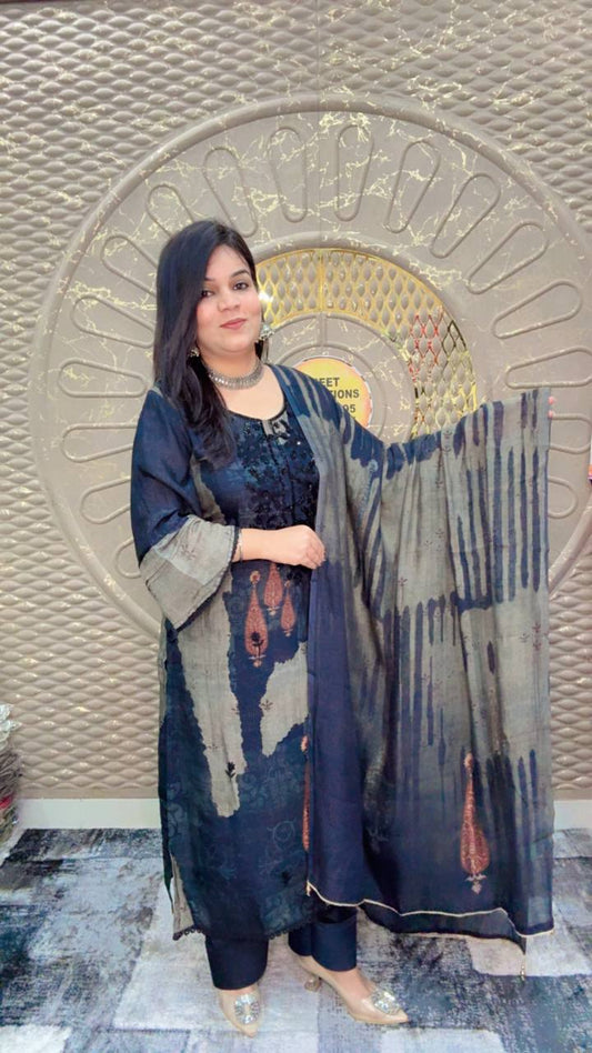 Navy Blue and Grey Patterned Muslin Suit