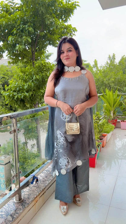 Dola Silk Grey Suit