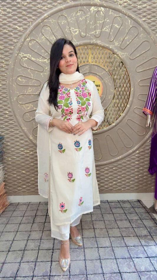 White Mal Cotton Suit