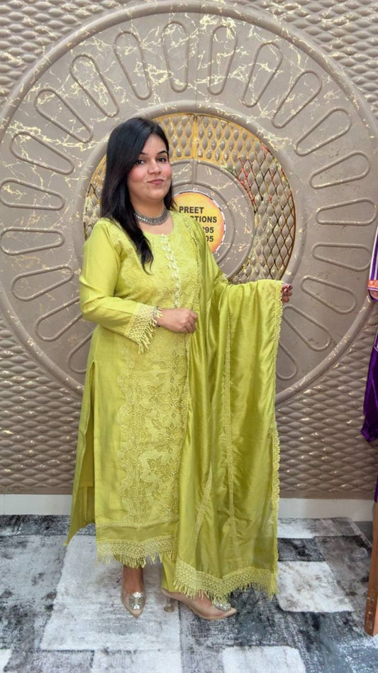 A Green Muslim Embroidered Kurta Set