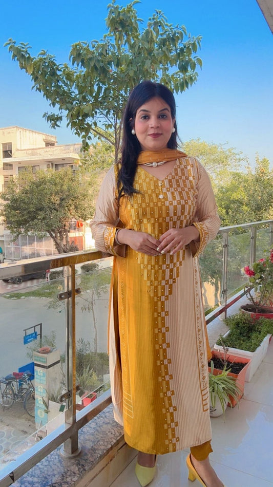 WOMEN CREPE KURTA SET