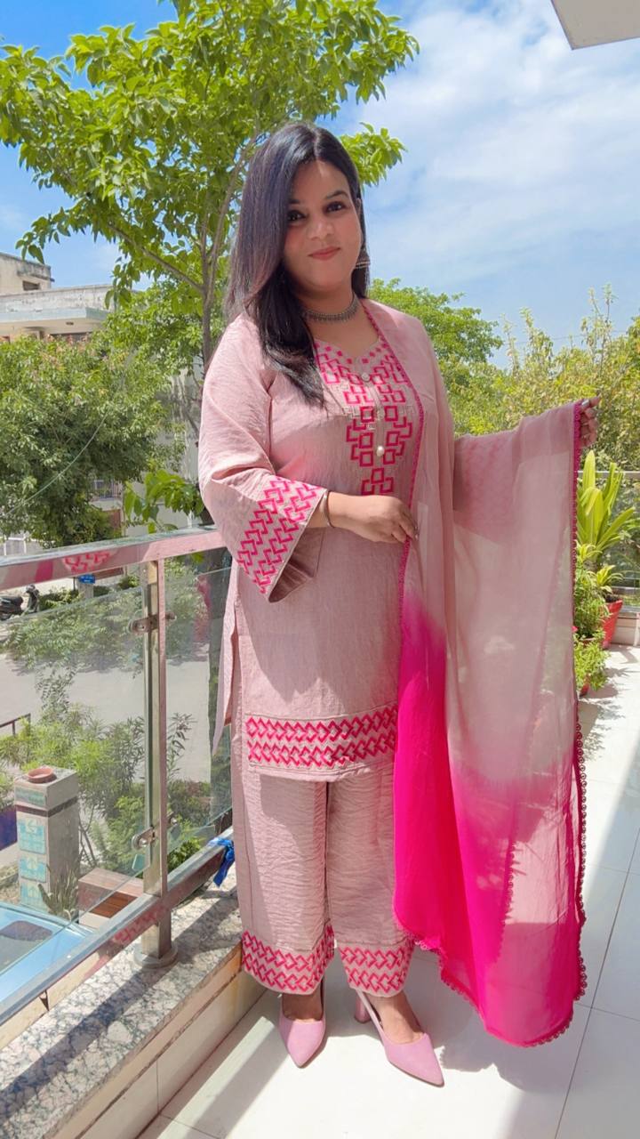 Geometric Pattern Pink linen Suit