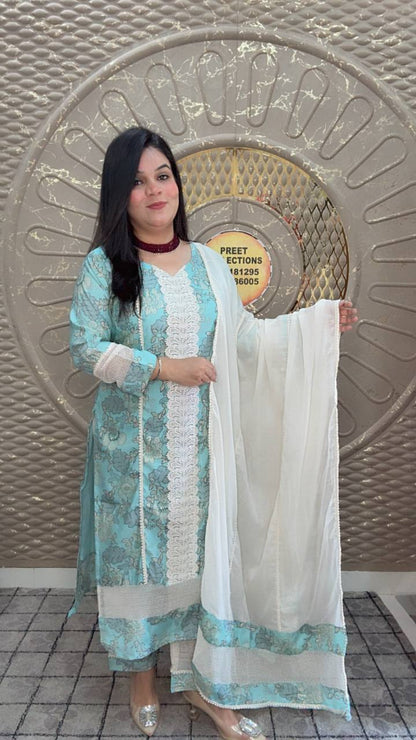 Sky Blue And White Cotton Blend Kurta Set Featuring Floral Print And White Lace Detailing