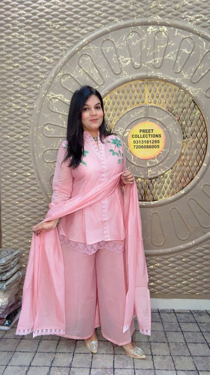 Peach Floral Embroidered Kurta Plazzo Set (Map Silk)