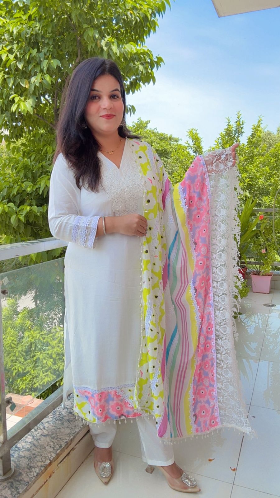 White Cotton Muslin With Multicolor Dupatta