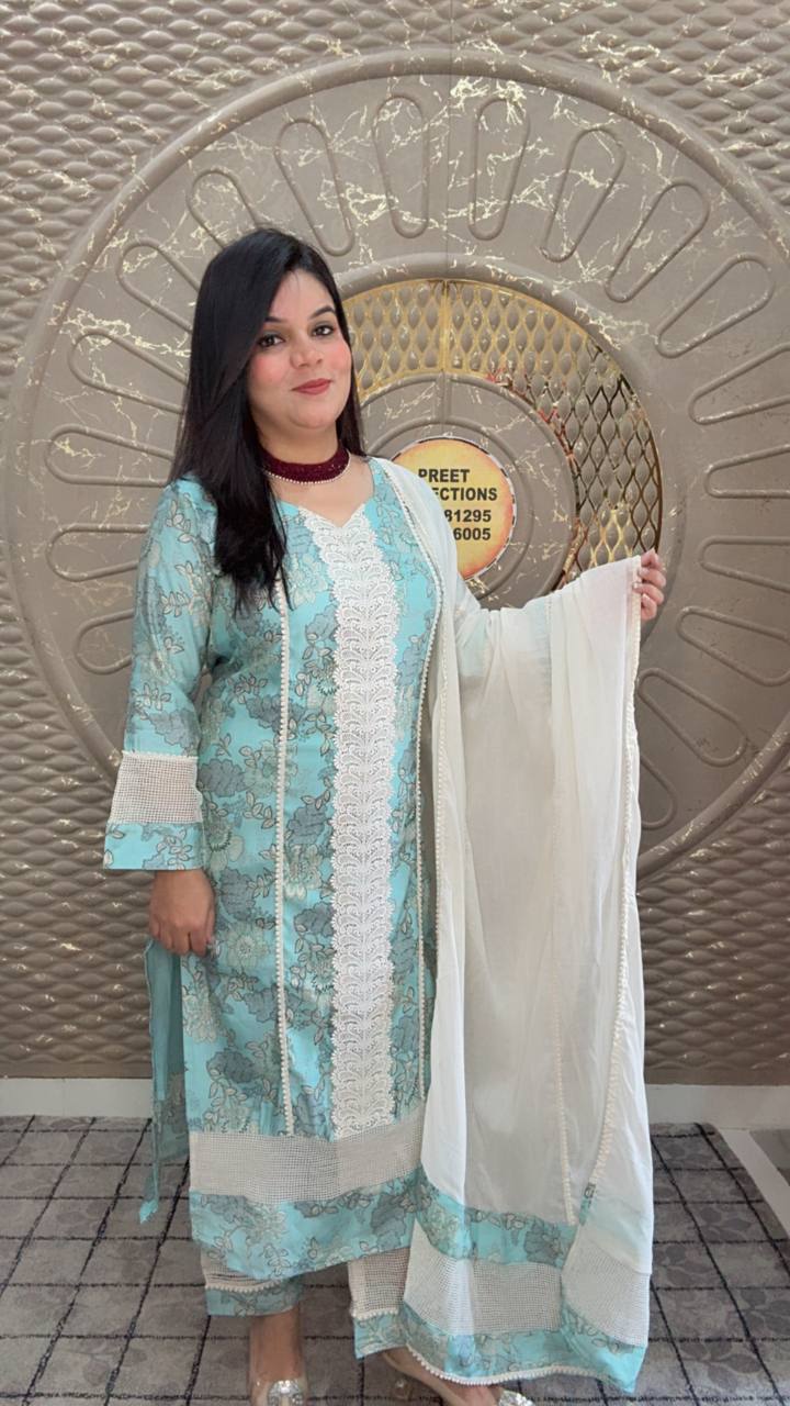 Sky Blue And White Cotton Blend Kurta Set Featuring Floral Print And White Lace Detailing